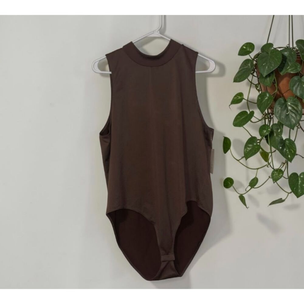 A New Day Women’s 4X Brown Sleeveless Mock Neck Bodysuit